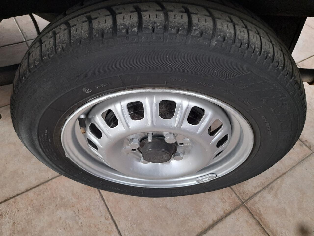 Fiat Panda 1000 i.e. cat L