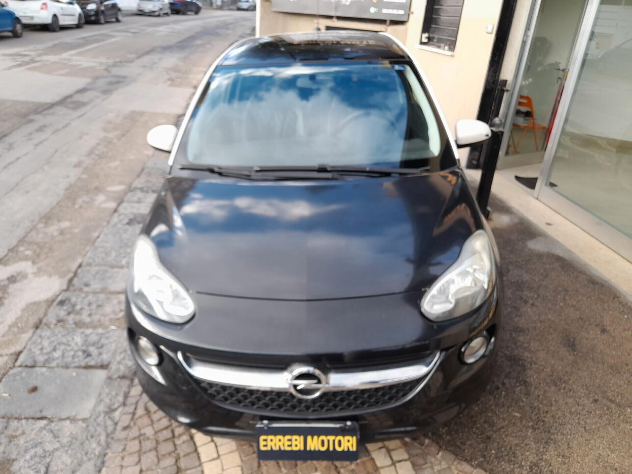 Opel Adam 1.4 87 CV GPL Tech Unlimited