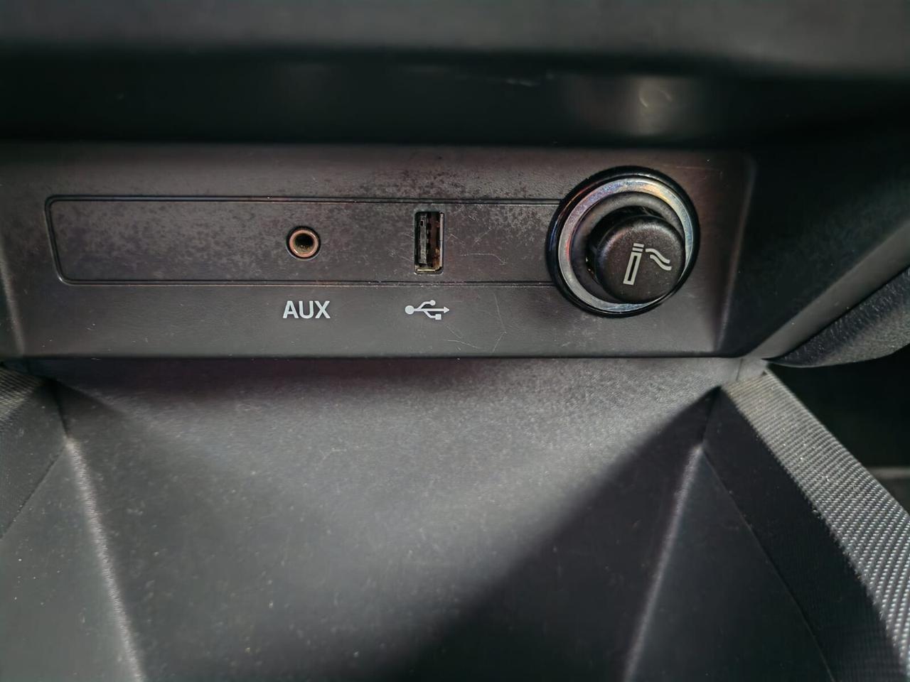 Skoda Fabia 1.2 TSI Twin Color Design Edition Argento