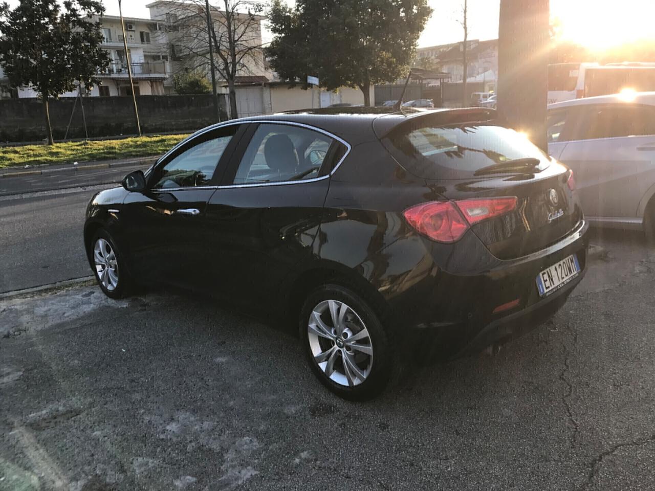 Alfa Romeo Giulietta 1.6 JTDm-2 105 CV Progression