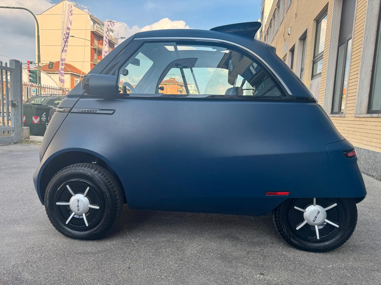 Microlino Competizione 10.5 kWh PARI AL NUOVO