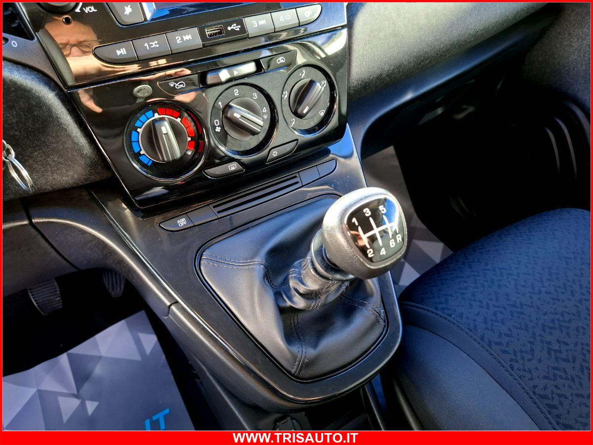 LANCIA Ypsilon 1.0 Hybrid Silver NEOPATENTATI