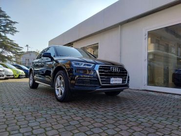 AUDI Q5 35 TDI Business quattro S tronic