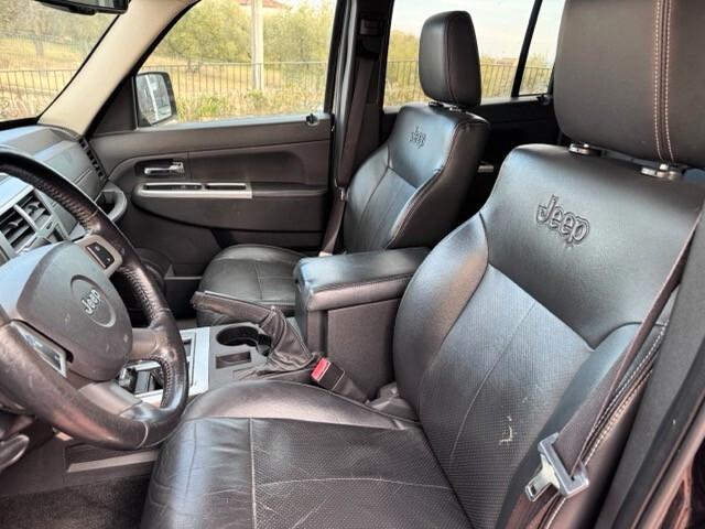 Jeep Cherokee 2.8 CRD DPF Sport Auto 4x4