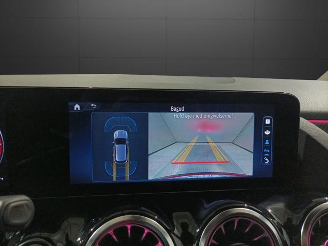 MERCEDES-BENZ GLA 200 d Automatic AMG Line Premium