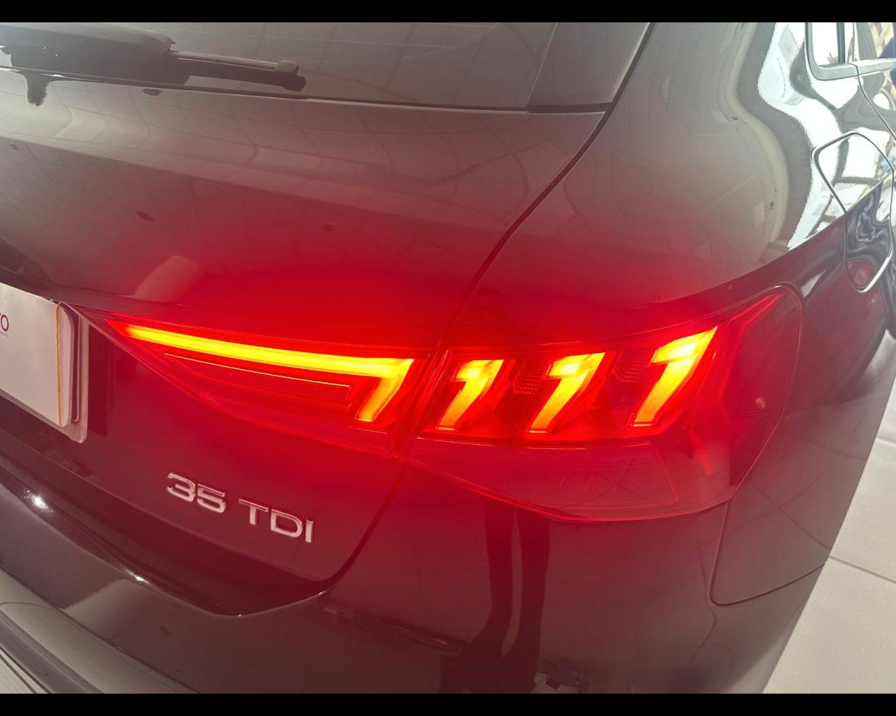 AUDI A3 SPB 35 TDI S tronic Business Advanced