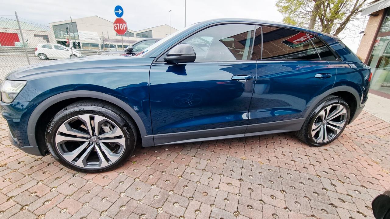 Audi Q8 50 TDI 286 CV quattro tiptronic Sport