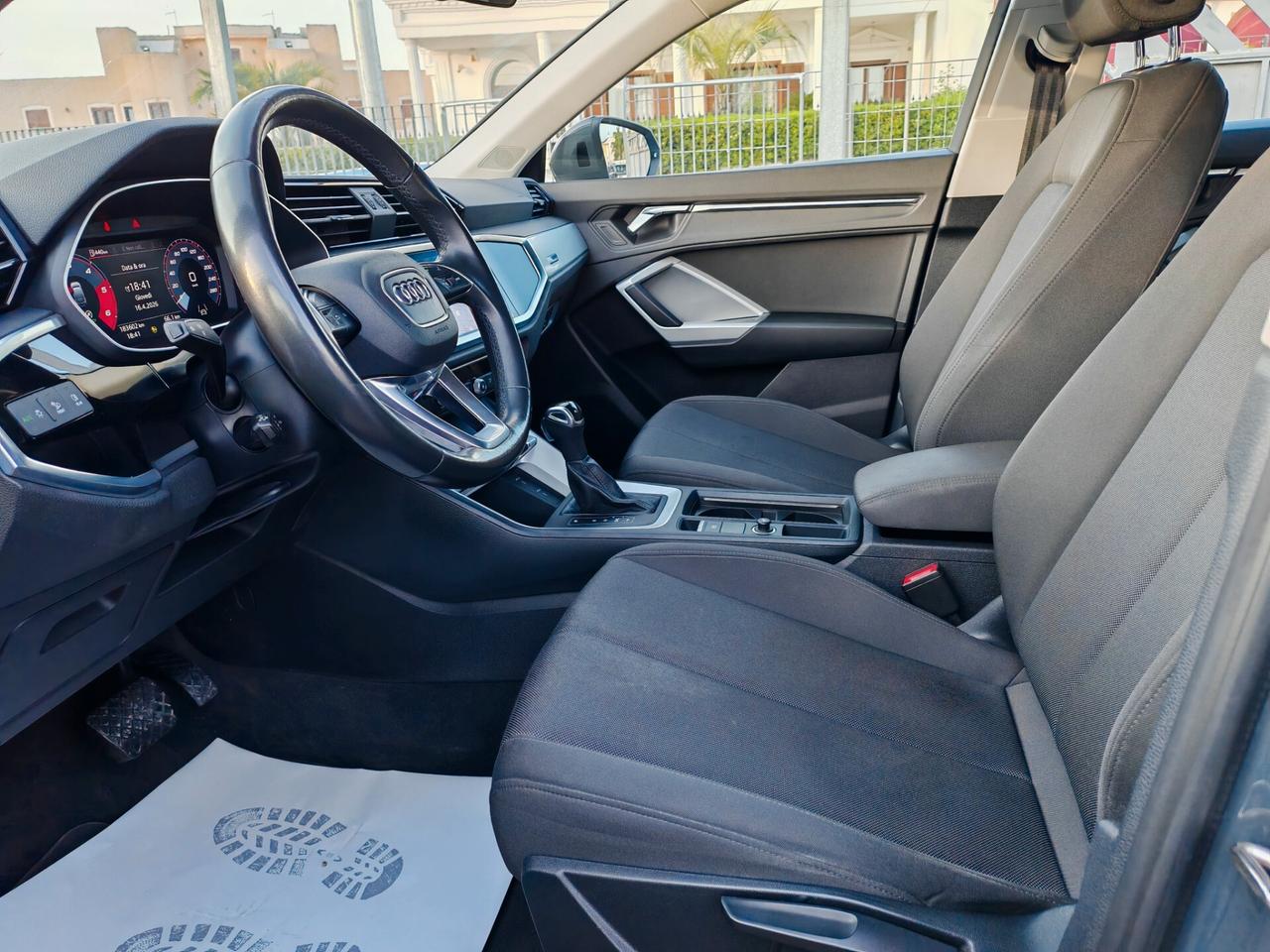 Audi Q3 SPB 35 2.0TDI 150Cv Full optional 2021