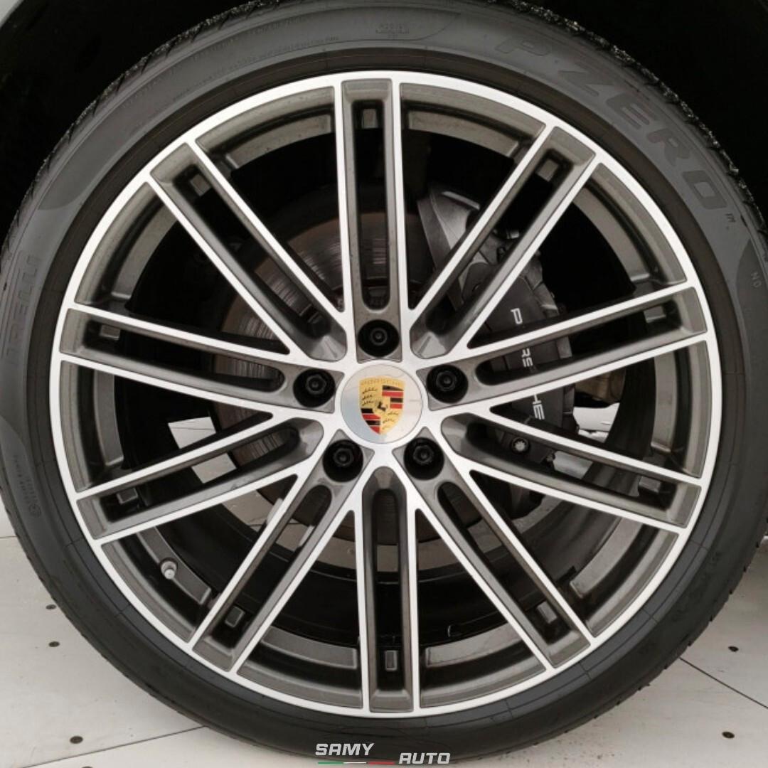 Porsche Cayenne 3.0 V6 tiptronic