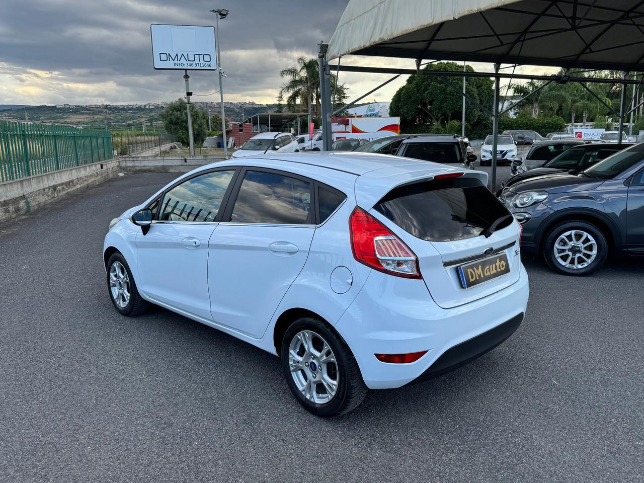 Ford Fiesta 1.5 TDCi 75CV 5 porte Titanium