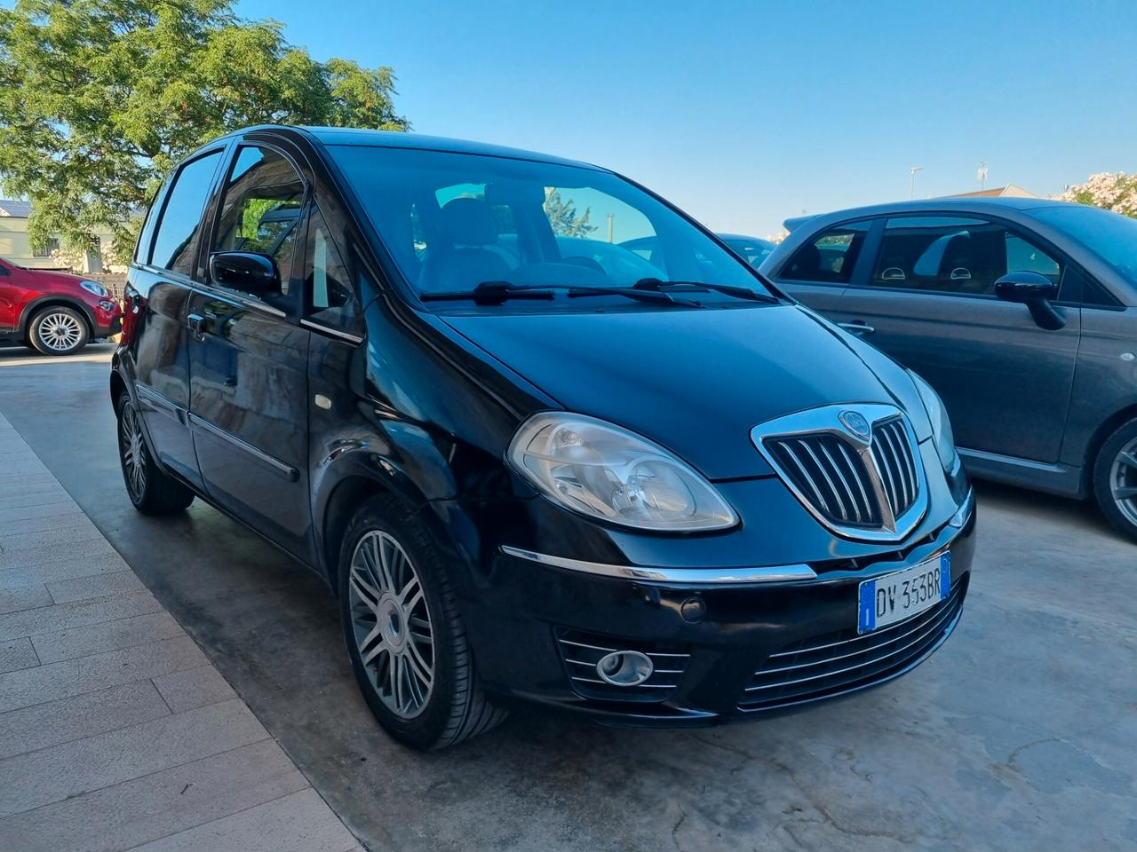 Lancia MUSA 1.6 Multijet Poltrona Frau
