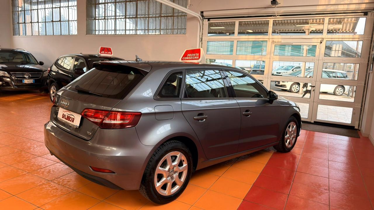 Audi A3 SPB 1.6 TDI S tronic Business