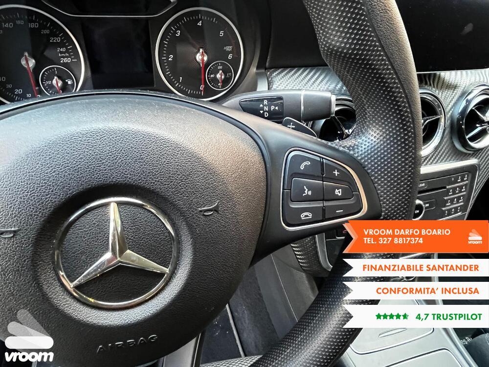 MERCEDES GLA (X156) GLA 200 d Automati...