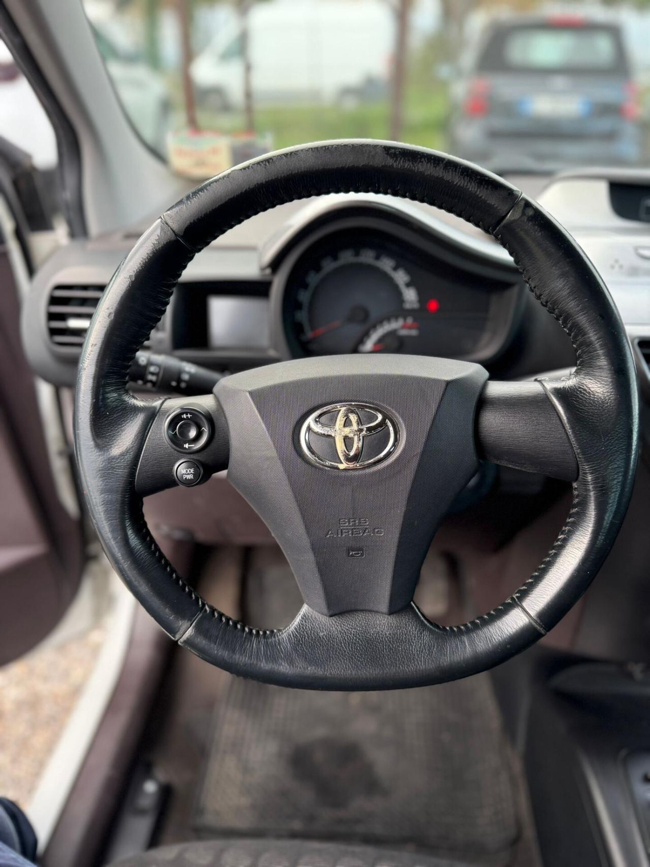 Toyota iQ AUTOMATICA