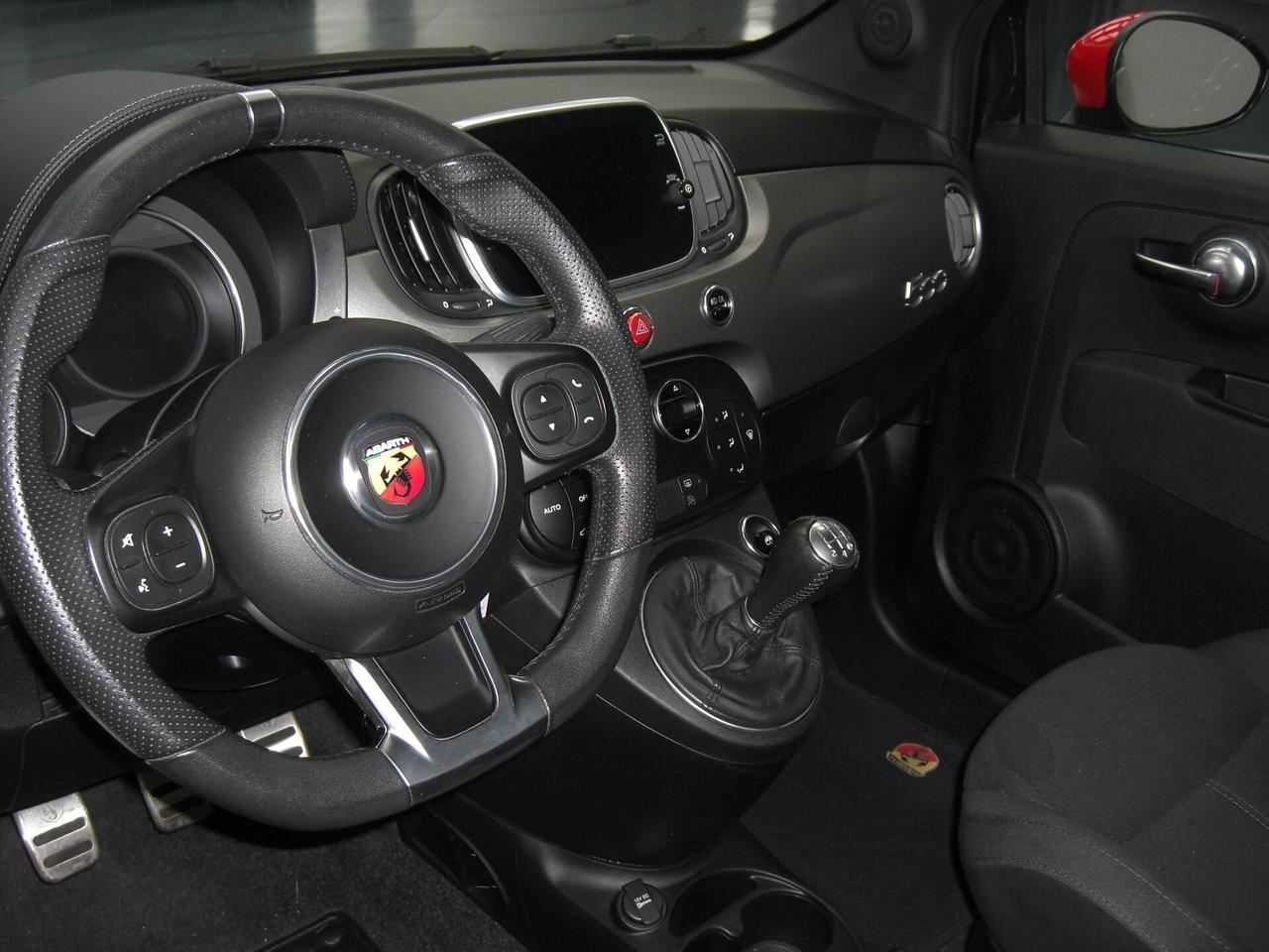 Abarth 595 1.4 Turbo T-Jet 160 CV Pista