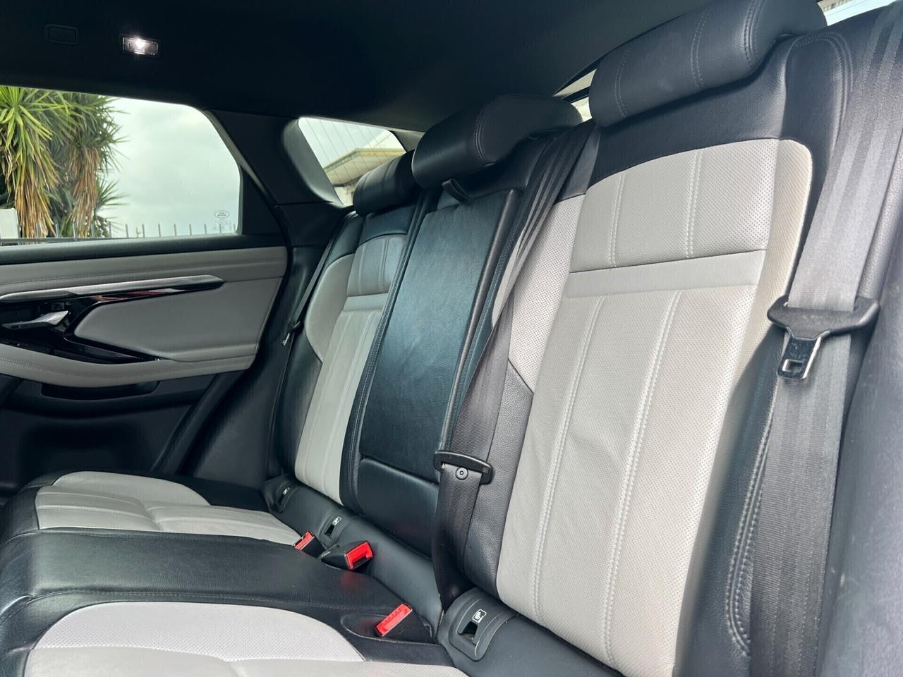 Land Rover Range Evoque 2.0D I4 MHEV 150CV AWD R-Dynamic SE AUTOCARRO