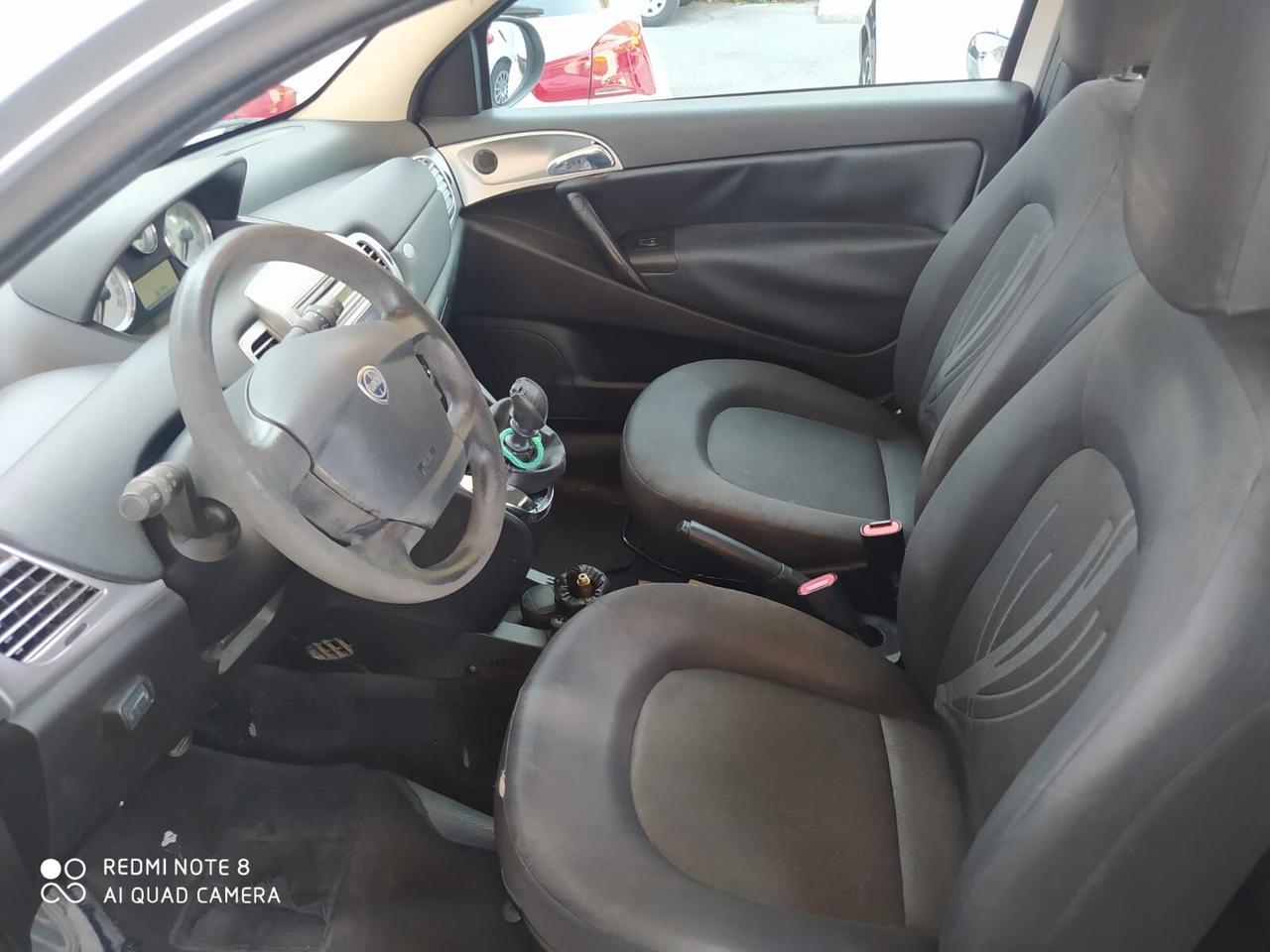Lancia Ypsilon 1.4 Platinum Ecochic GPL