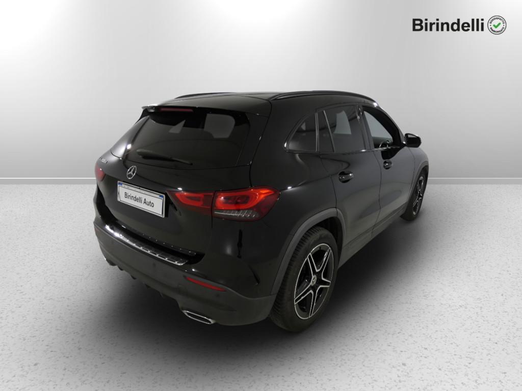 Mercedes-Benz GLA (H247) - GLA 200 d Automatic Premium