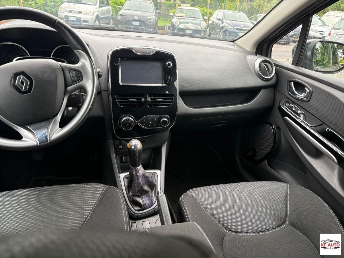 RENAULT - Clio Sporter Sporter 1.5 dci Costume National 75cv