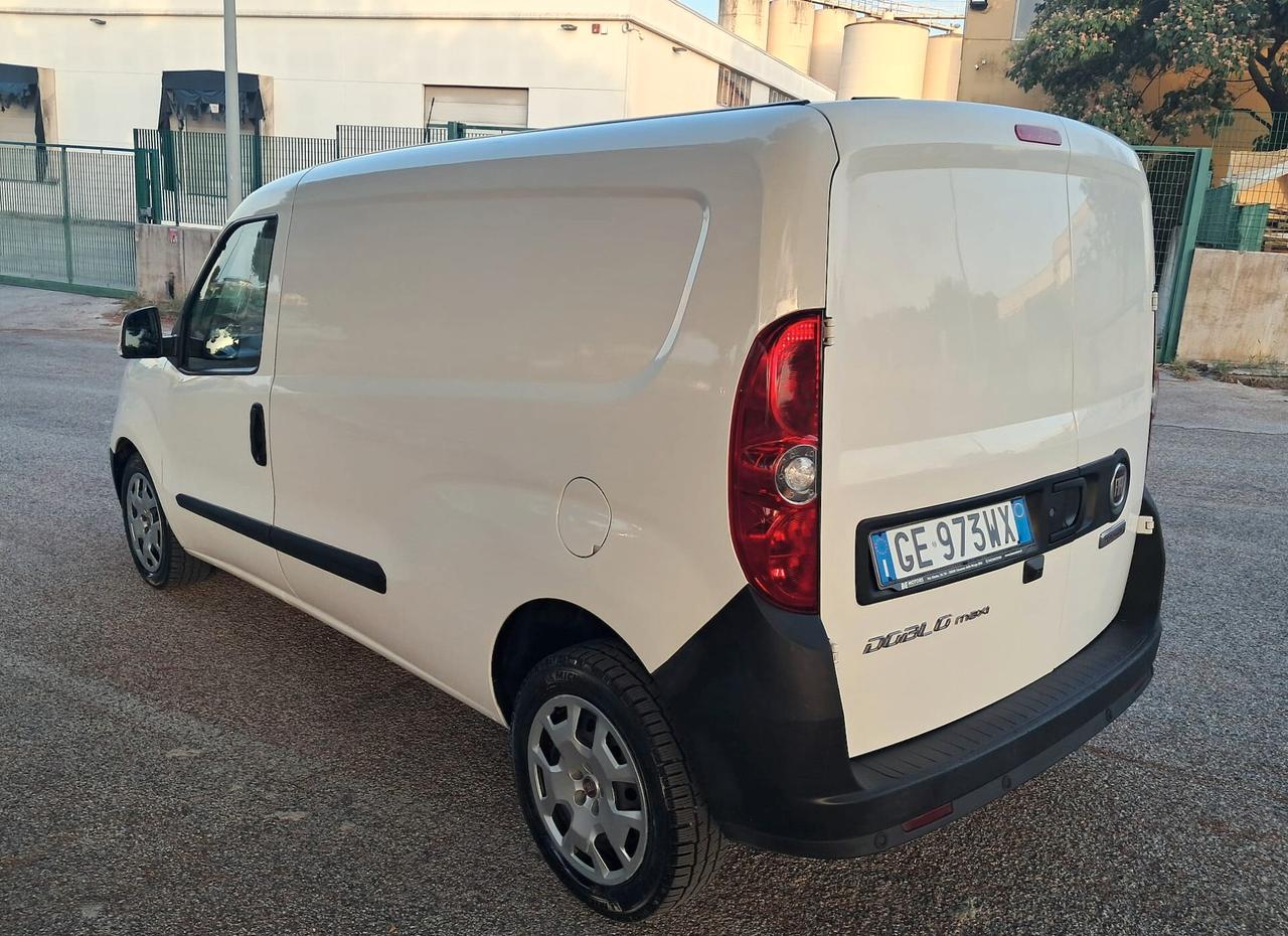 Fiat Doblò 1.6 MJT 105CV S&S PL-TN Cargo Maxi Lounge
