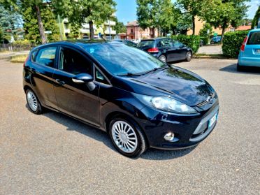 Ford Fiesta 1.4d ADATTA A NEOPATENTATI