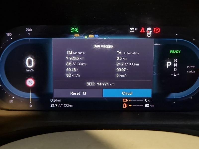 VOLVO V60 T6 plug-in AWD autom. ESSENTIAL WAGON
