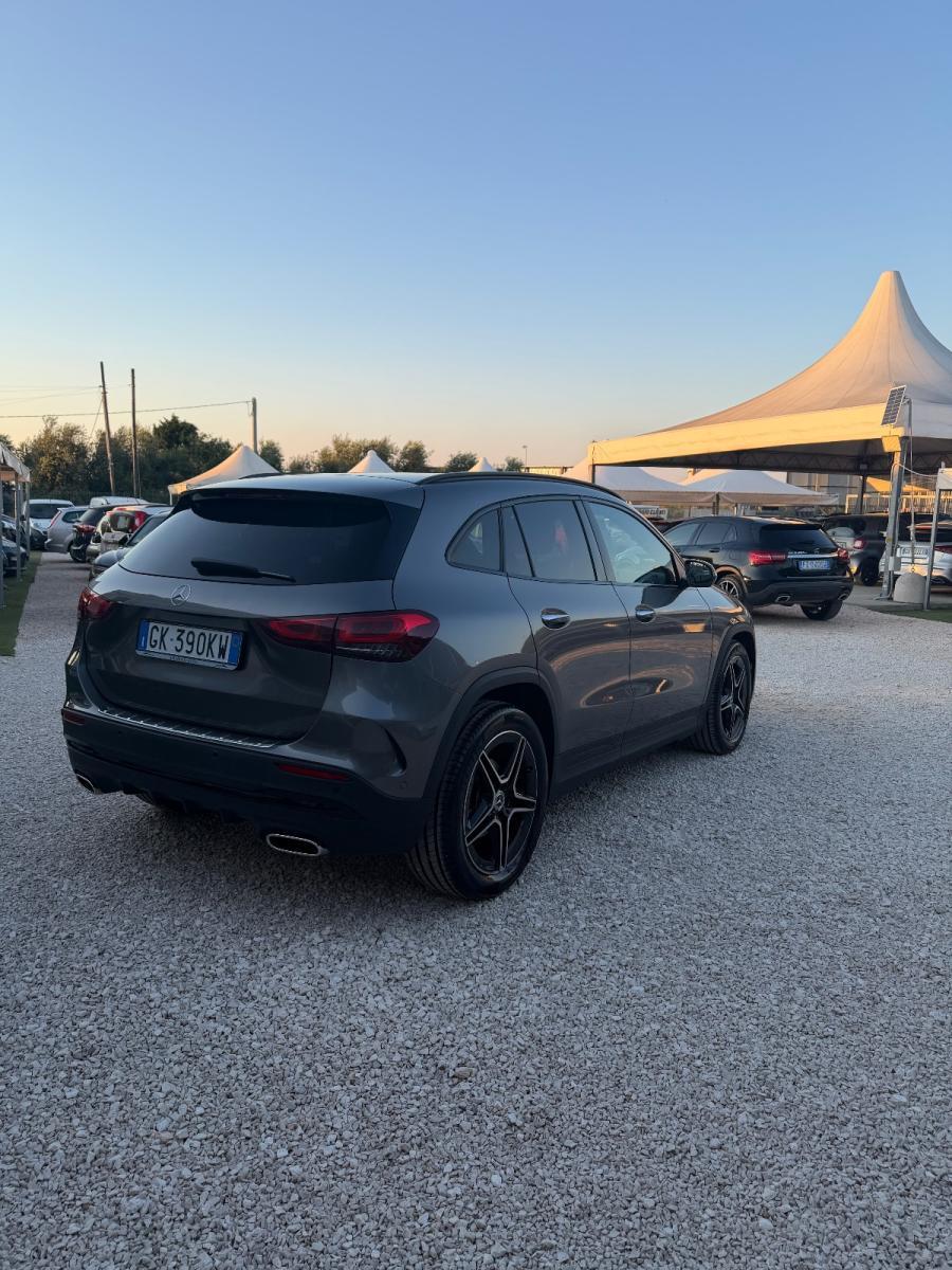MERCEDES - Classe GLA - 200 d Automatic Premium