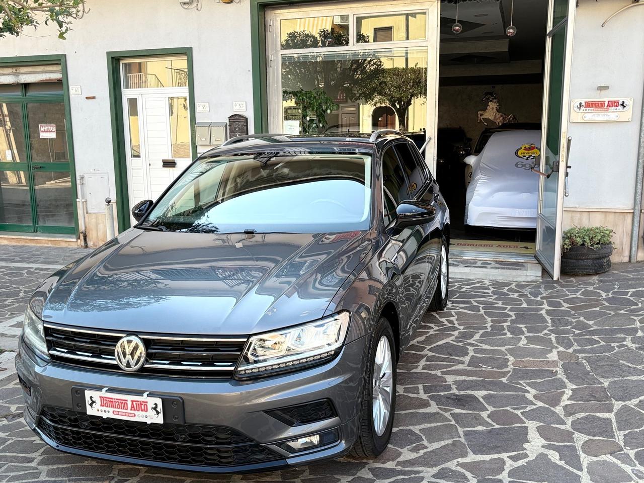 Volkswagen Tiguan 2.0 TDI DSG R-Line FULL/LED/NAV