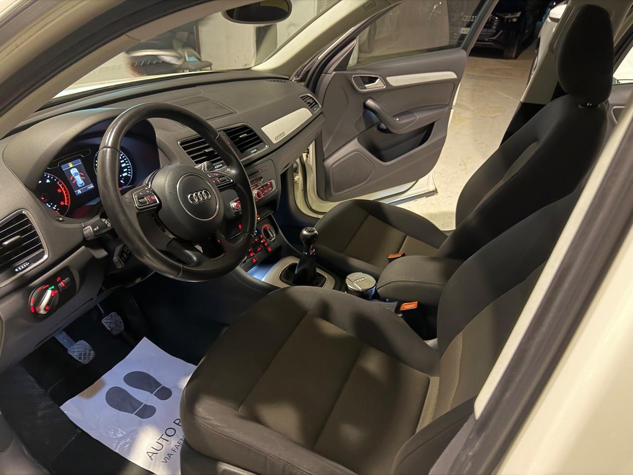 Audi Q3 2.0 TDI 140CV S-Line 2013