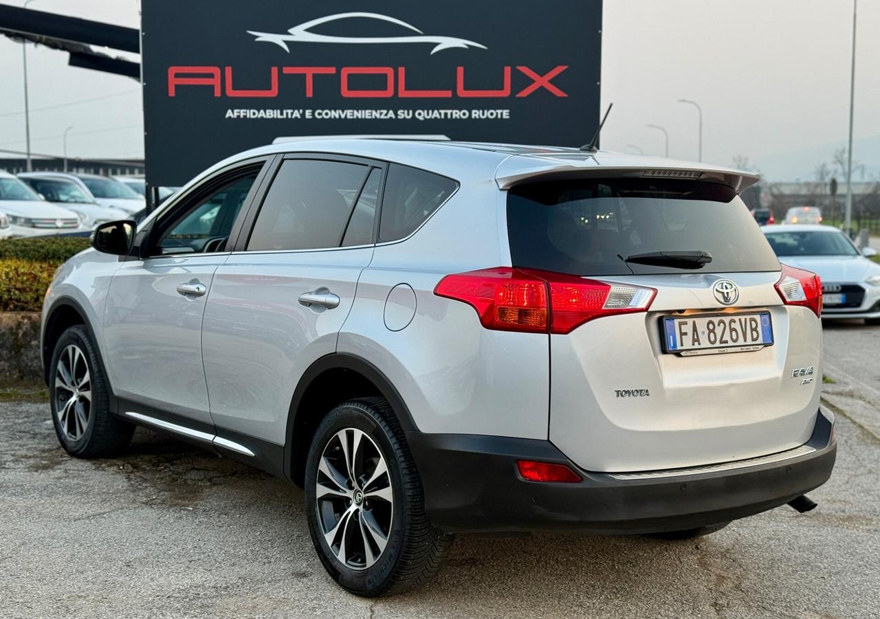 Toyota RAV 4 2.2 D-CAT A/T 4WD Lounge White Ed.