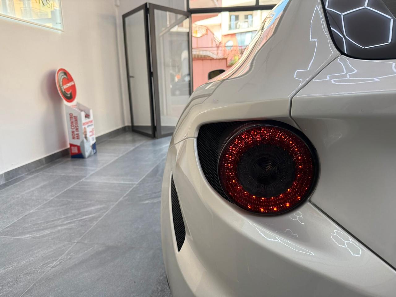 Ferrari FF 2012 Tailor Made – Full Optional – Bianco Perla – Tagliandi Ferrari