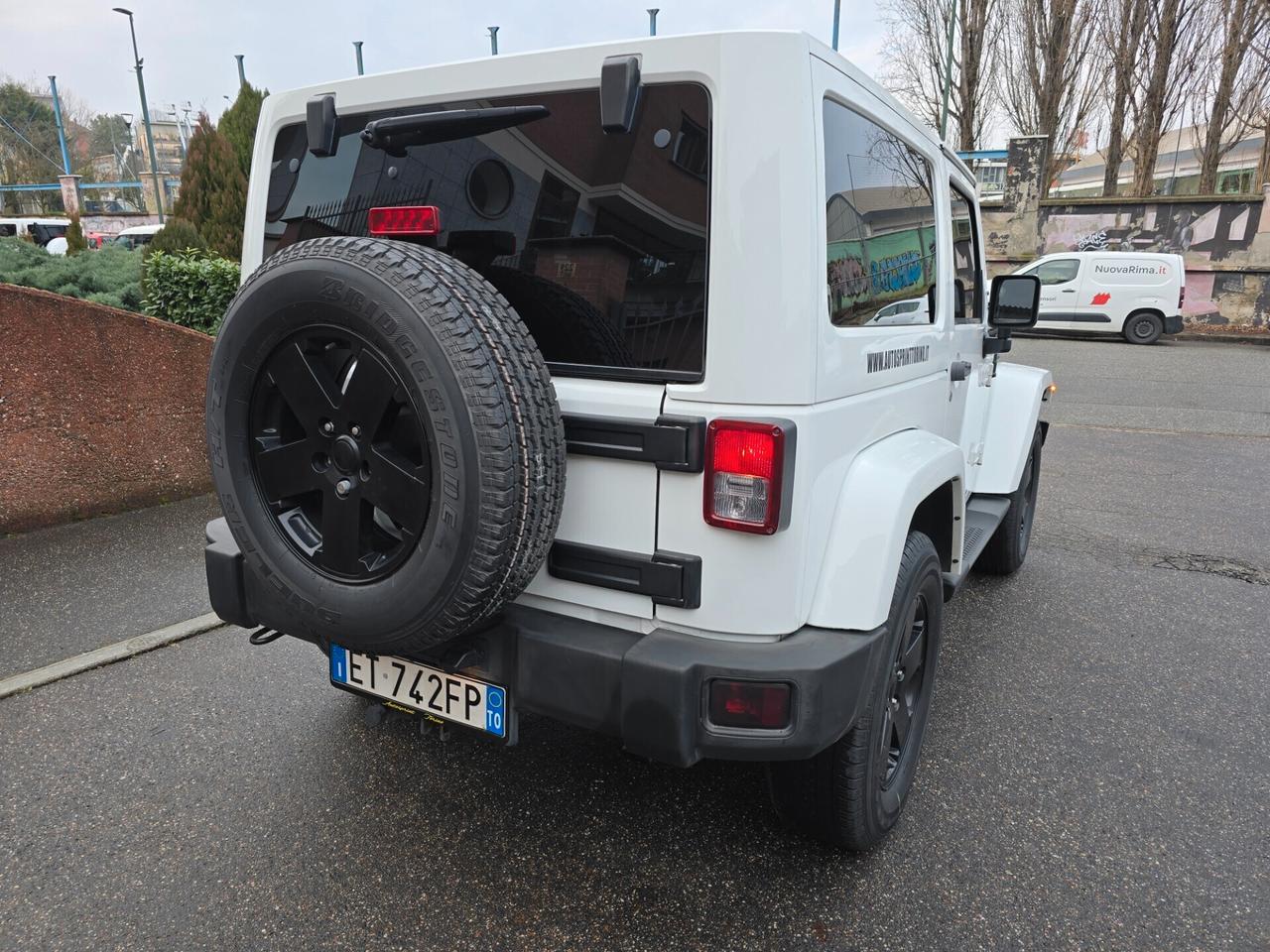 Jeep Wrangler 2.8 CRD DPF Sahara Auto