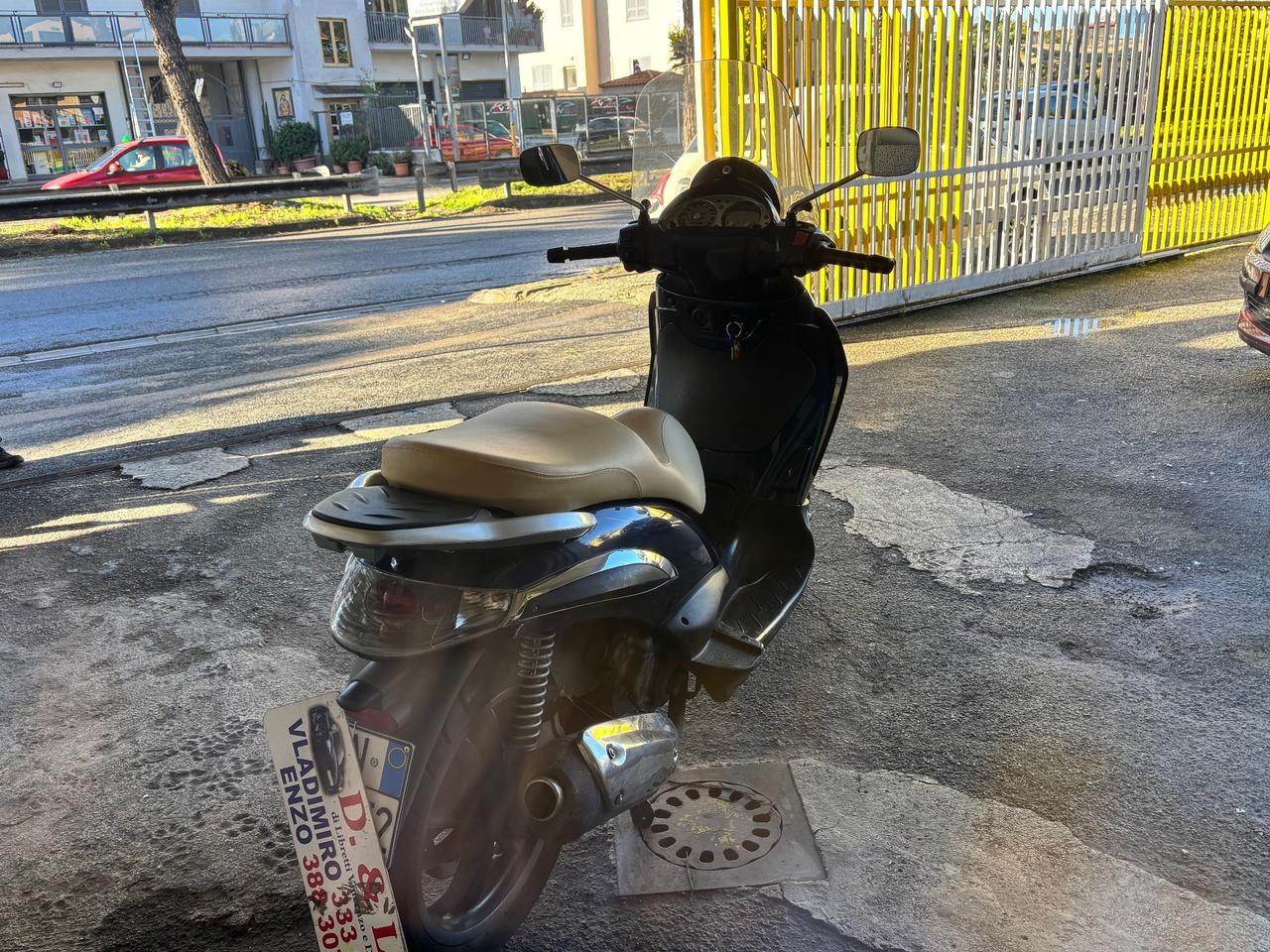 Piaggio Beverly Tourer 300