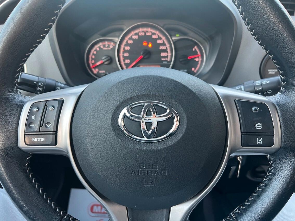 Toyota Yaris 5p 1.0 Cool - UNICO PROPRIETARIO - NEOPATENTATI