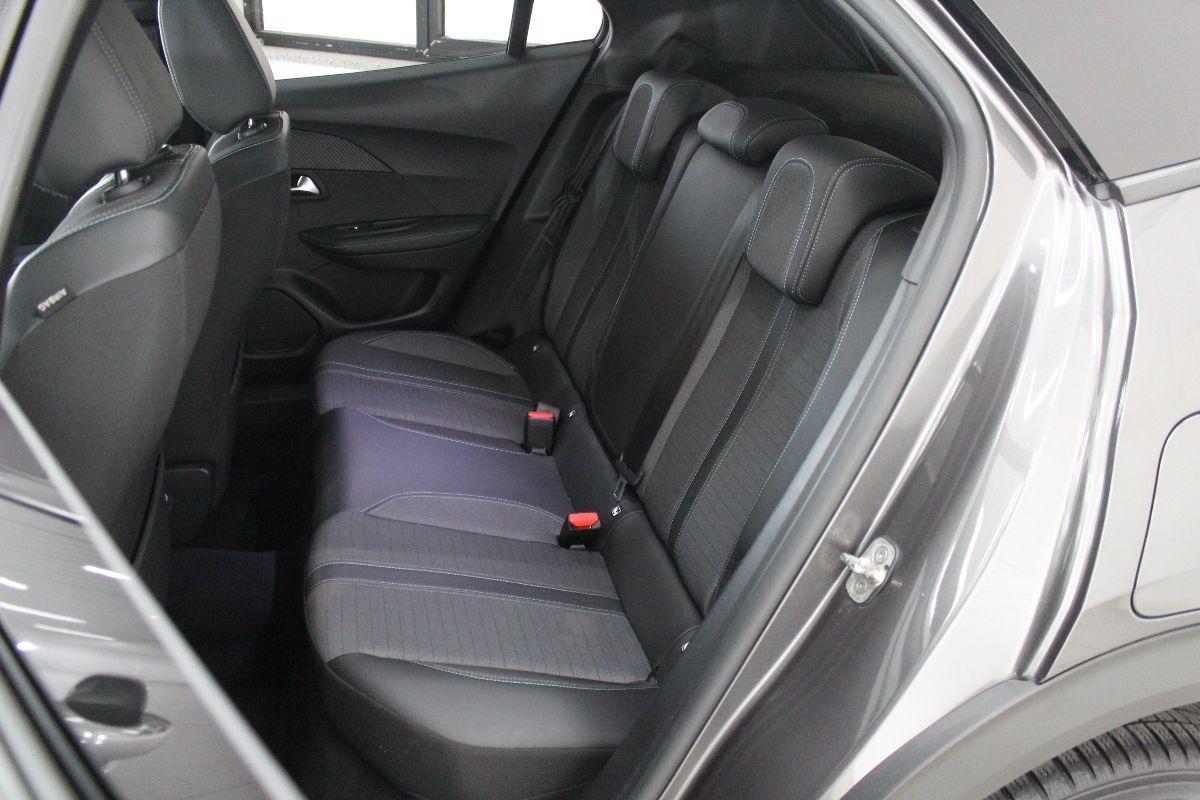 PEUGEOT - 2008 - PureTech 130 S&S Allure Pack