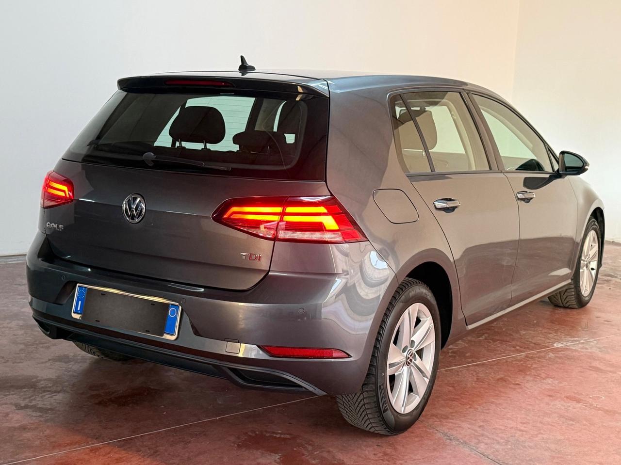 Volkswagen Golf 1.6 TDI 115 CV 5p. Business BlueMotion Technology