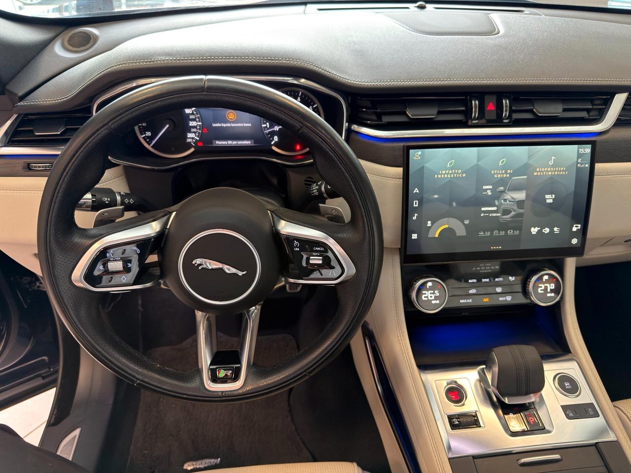 Jaguar F-Pace 2.0 250 CV AWD aut. R-Dynamic Black