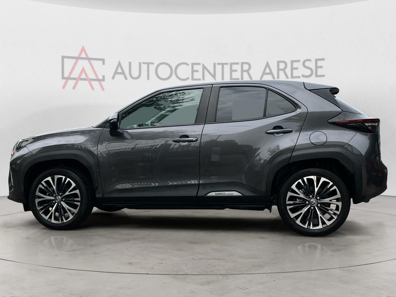 Toyota Yaris Cross 1.5h Lounge fwd 116cv e-cvt