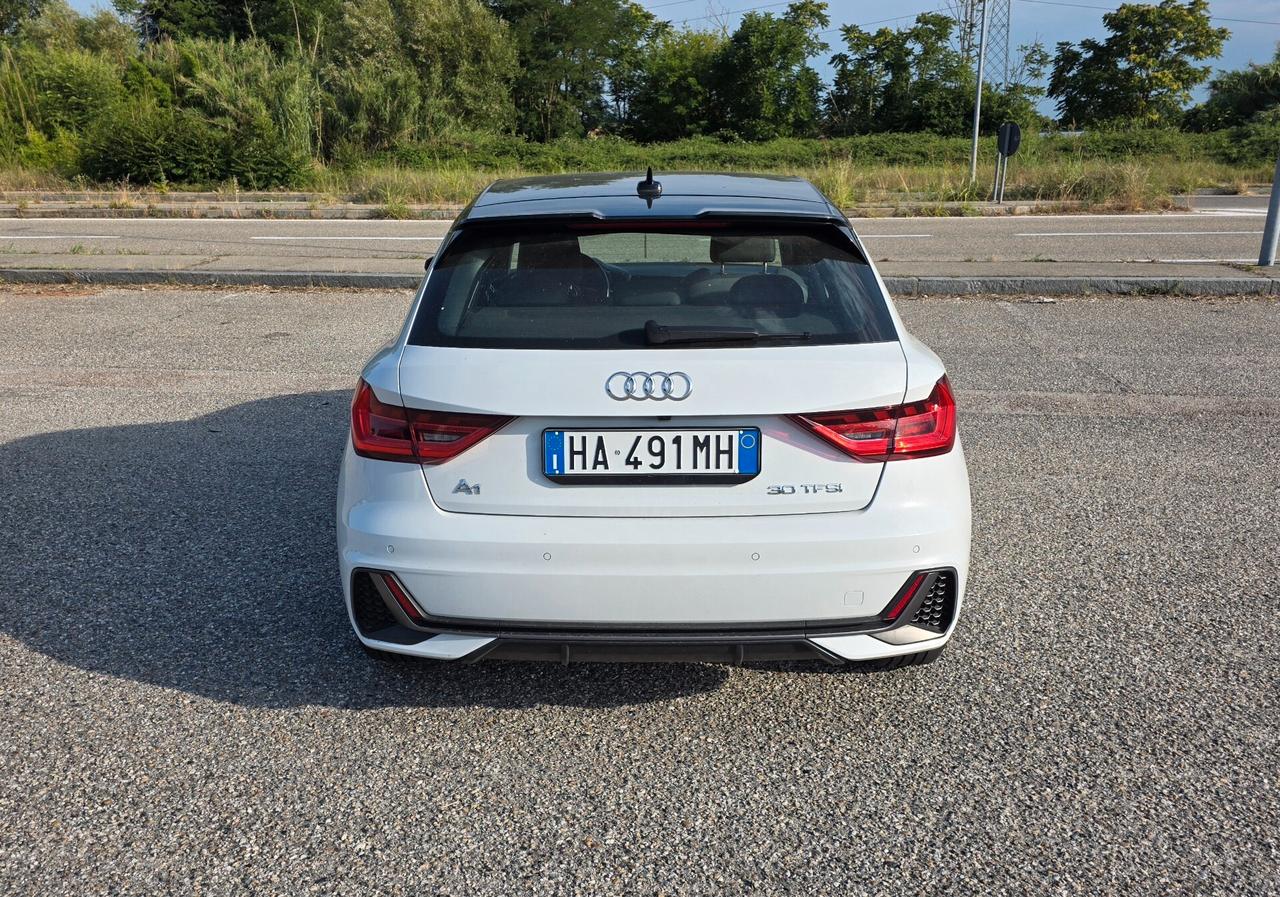 Audi A1 SPB 35 TFSI S tronic line edition