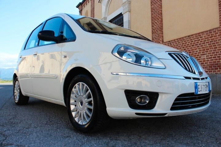 Lancia MUSA 1.4 8V Ecochic (GPL) SILVER ESTERNO PERFETTO INTERNO COME NUOVA