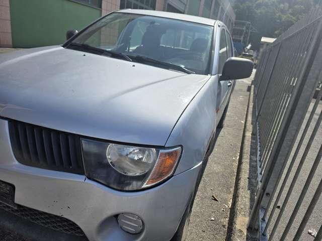Mitsubishi L200 SOLO PER EXPORT