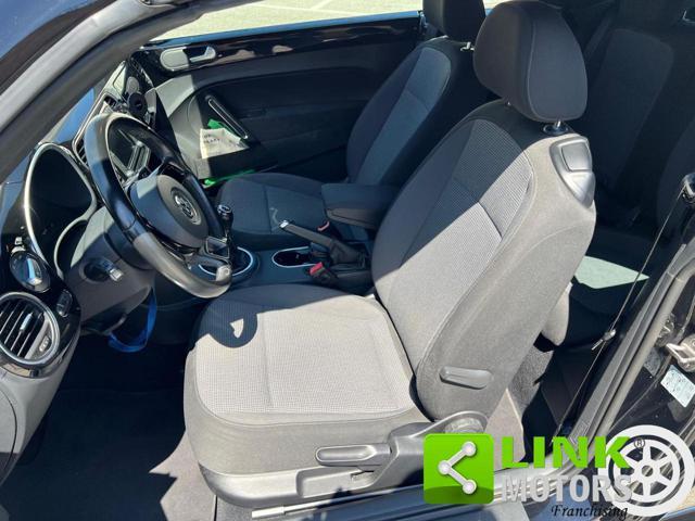 VOLKSWAGEN Maggiolino Cabrio 2.0 TDI Design 12Mesi garanzia