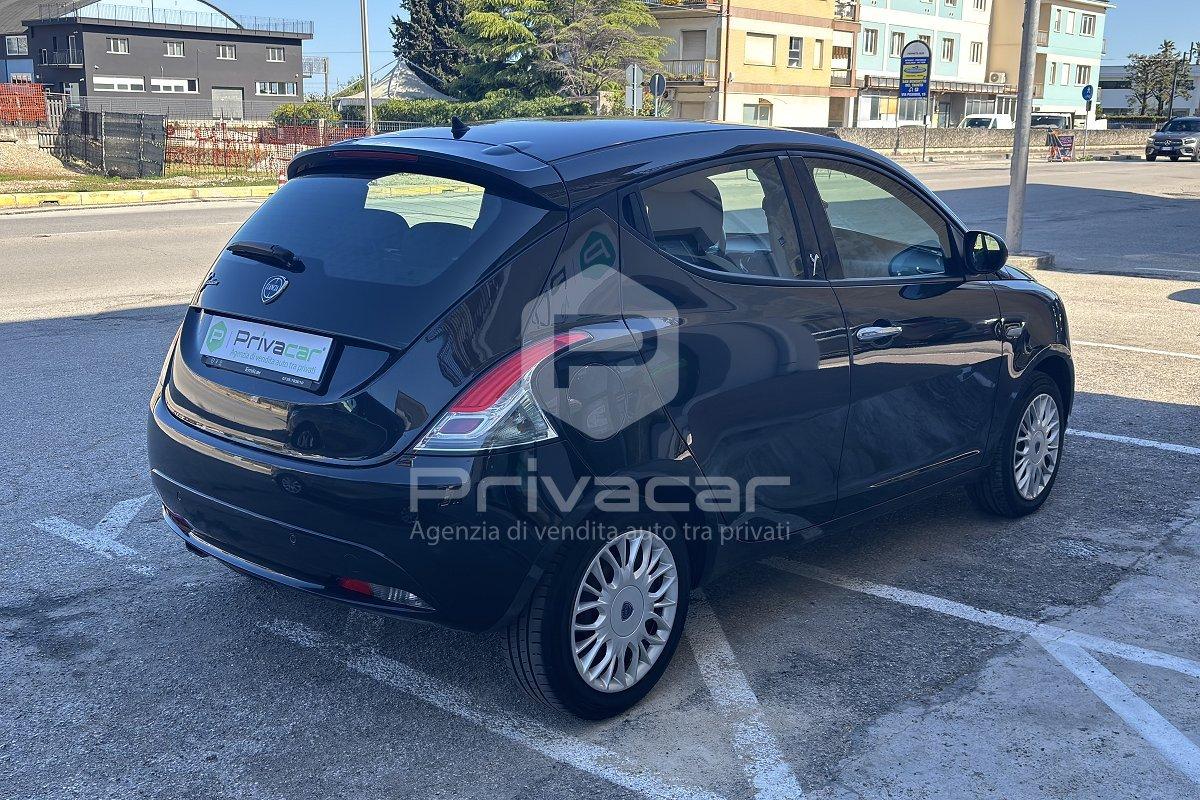 LANCIA Ypsilon 1.2 69 CV 5 porte GPL Ecochic Platinum