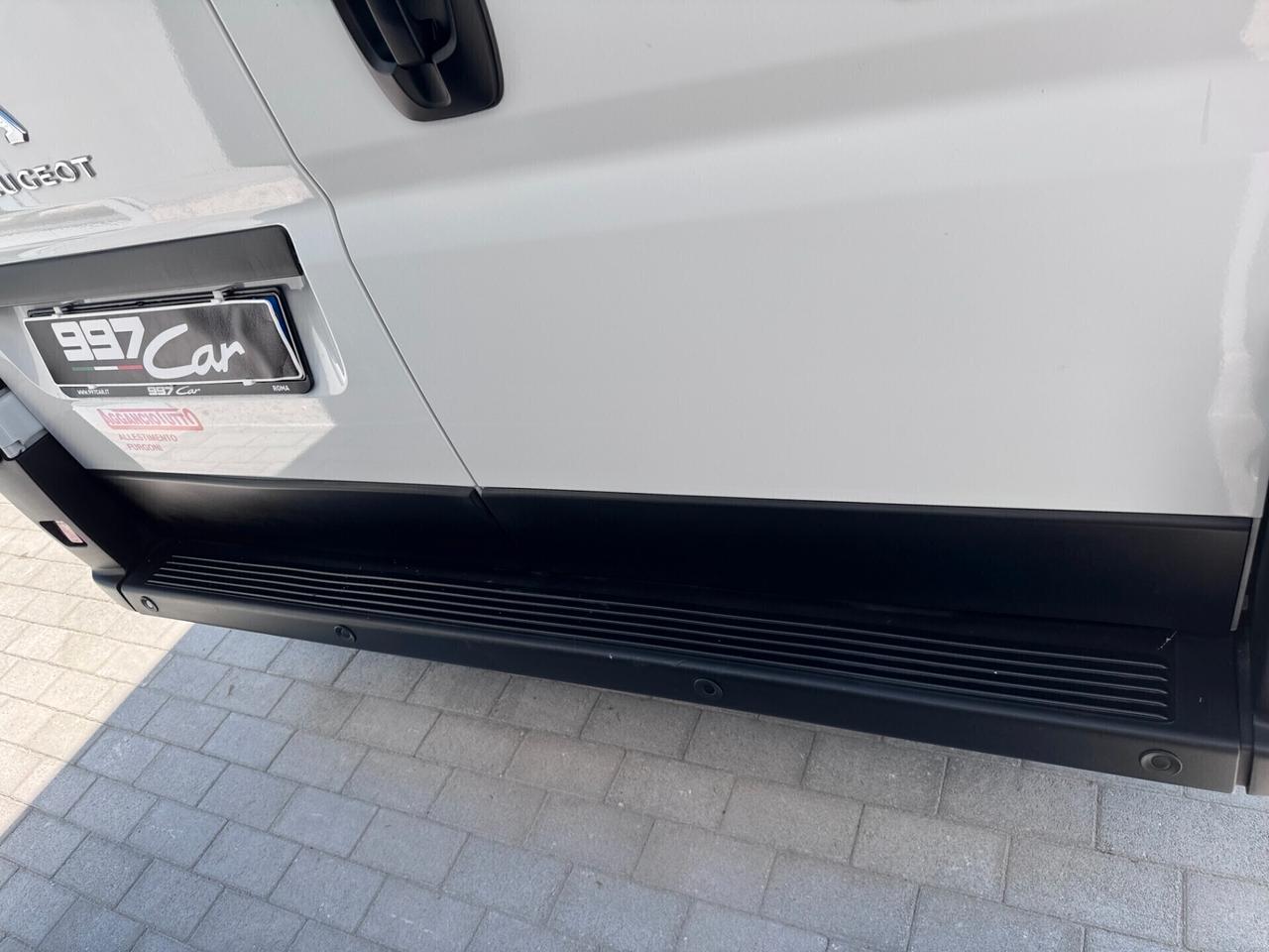 Peugeot Boxer 330 2.2 BlueHDi 140 S&S PC-TN Furgone L3 H2 PARI AL NUOVO