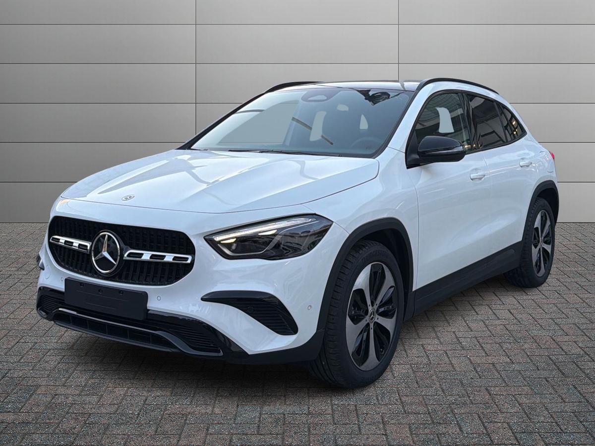 Mercedes-Benz GLA 200 d automatic