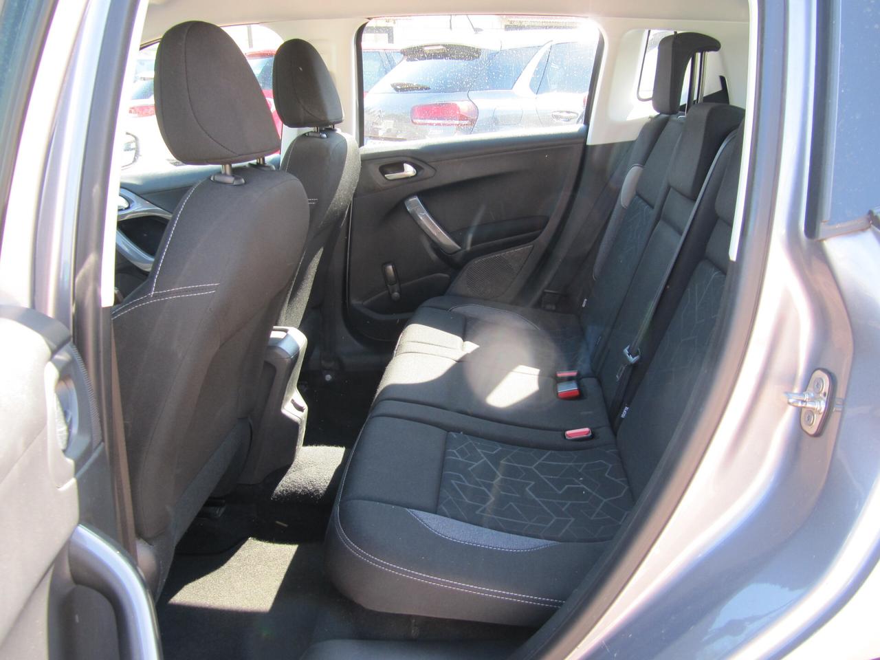 Peugeot 2008 BlueHDi 100 Active