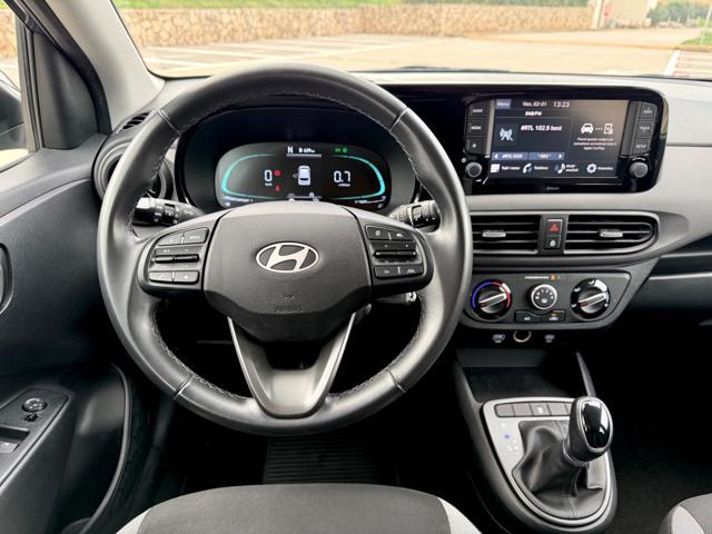 HYUNDAI i10 1.0 MPI AUTOMATICA CONNECTLINE+VIRTUAL+NAVI+PDC