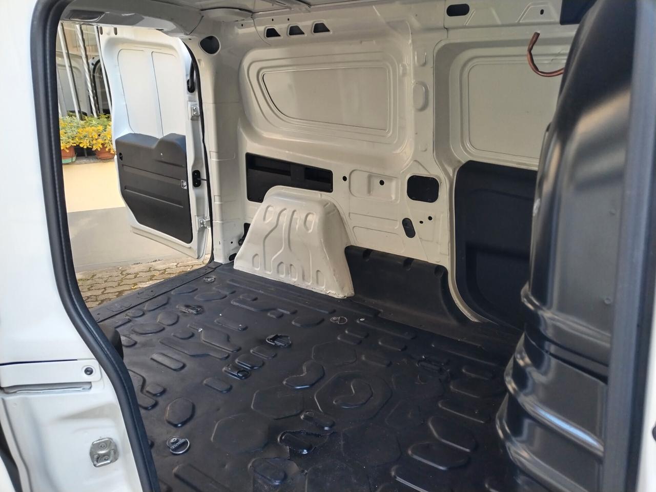 Fiat Doblo Doblò 1.6 MJT 105CV Cargo Maxi 3 Posti