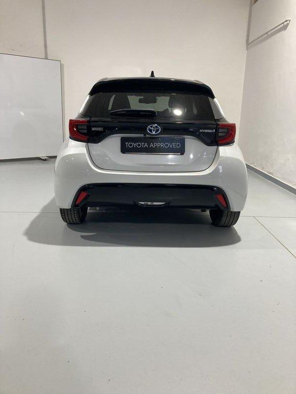 Toyota Yaris Hybrid Style MY22