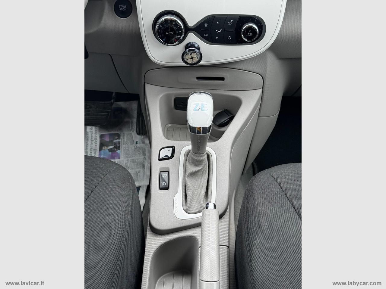 RENAULT ZOE Life Q90